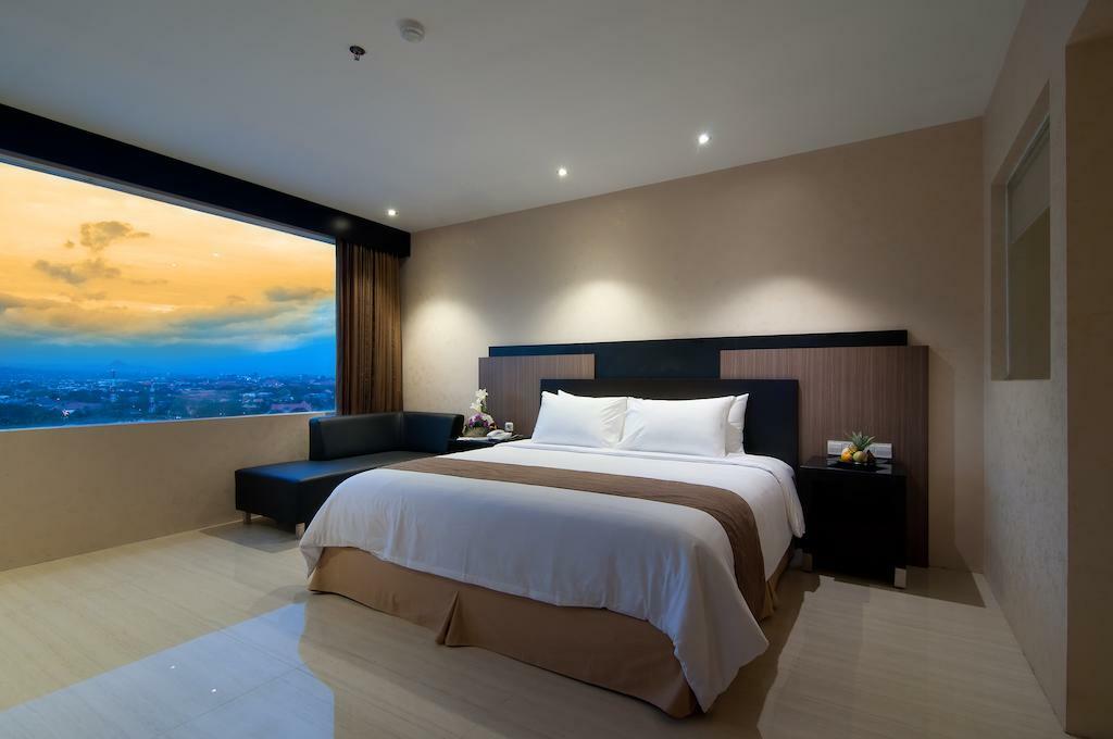 Aria Gajayana Hotel Malang Buitenkant foto